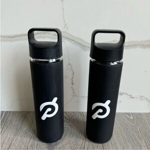 Set of 2 Peloton Rubber Covered Glass Water Bottles 16 oz in Black